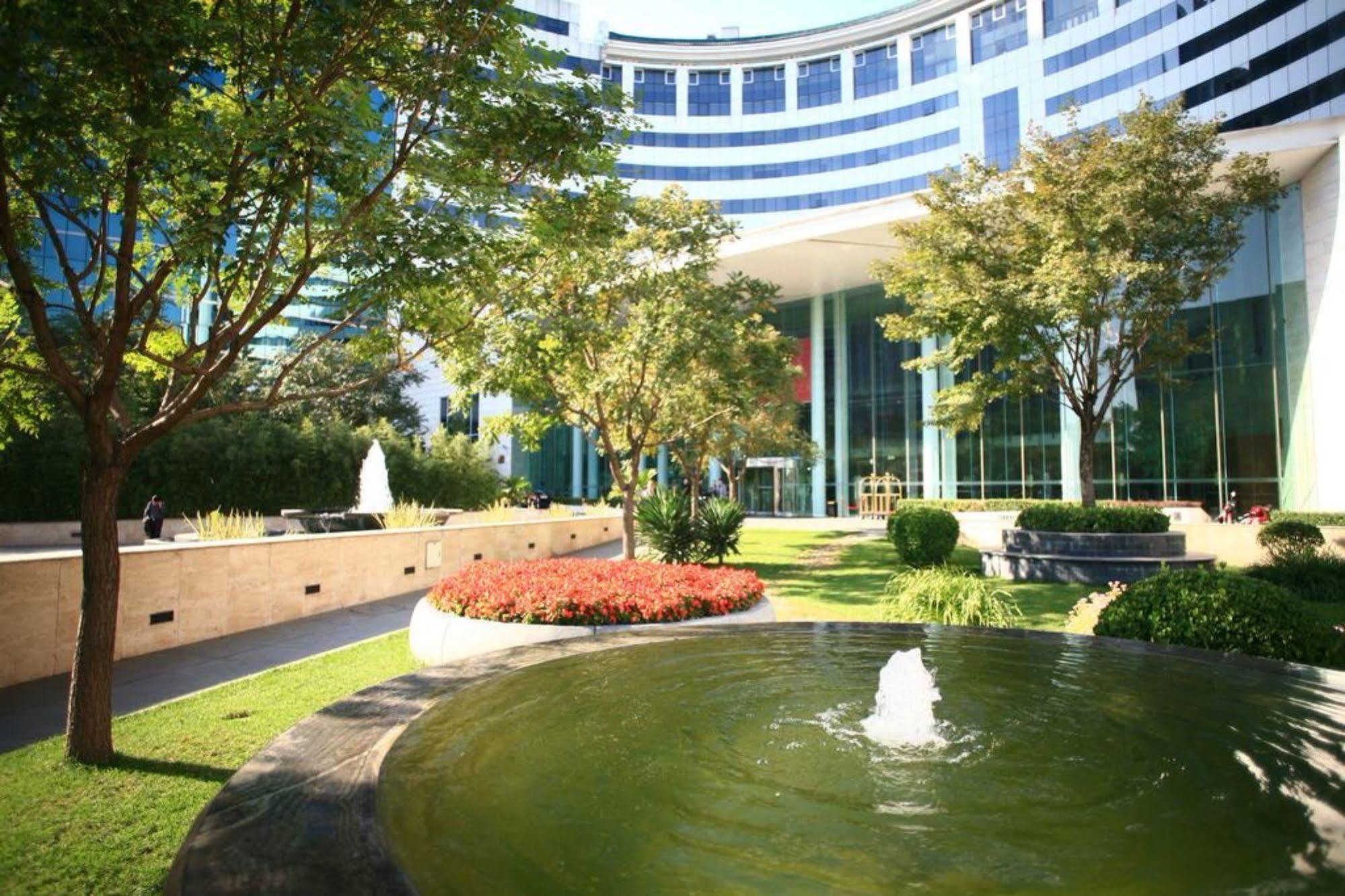 Jian Guo Garden Hotel Pekín Exterior foto